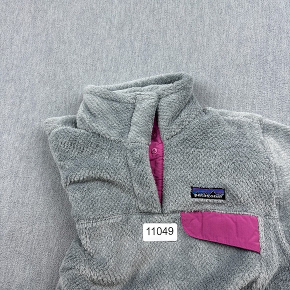 Patagonia Sweater Womens Small Gray Re-Tool Snap-T Pullover Fleece Soft 25442 - Picture 12 of 12